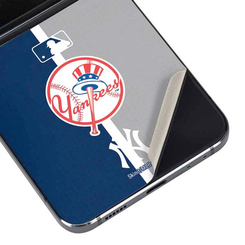 MLB New York Yankees Split Galaxy Z Flip5 5G Skin