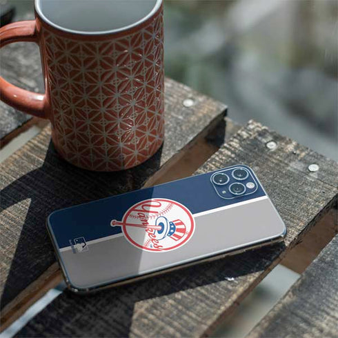 MLB New York Yankees Split iPhone 11 Pro Max Skin