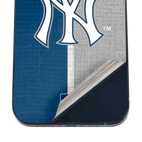 MLB New York Yankees Split iPhone 12 Skin