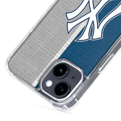 MLB New York Yankees Split iPhone 15 Plus MagSafe Case