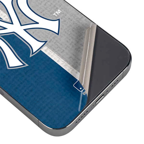MLB New York Yankees Split iPhone 14 Pro Max Skin