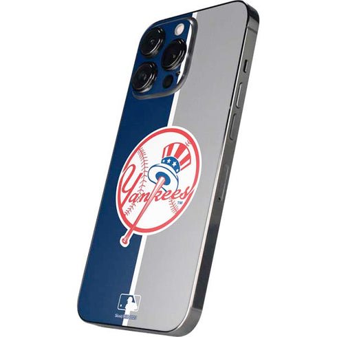 MLB New York Yankees Split iPhone 14 Pro Skin