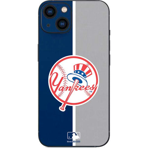 MLB New York Yankees Split iPhone 14 Skin