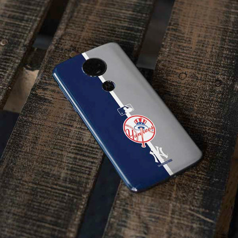 MLB New York Yankees Split Moto E5 Plus Skin