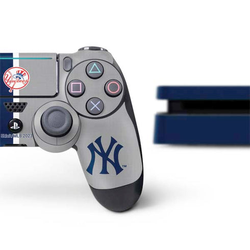 MLB New York Yankees Split PS4 Slim Bundle Skin