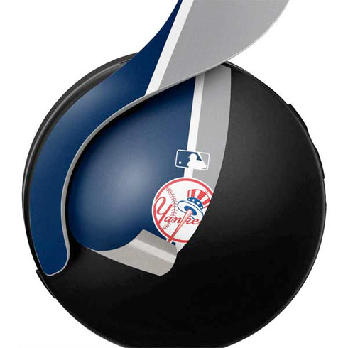 MLB New York Yankees Split PULSE 3D Wireless Headset for PS5 Skin