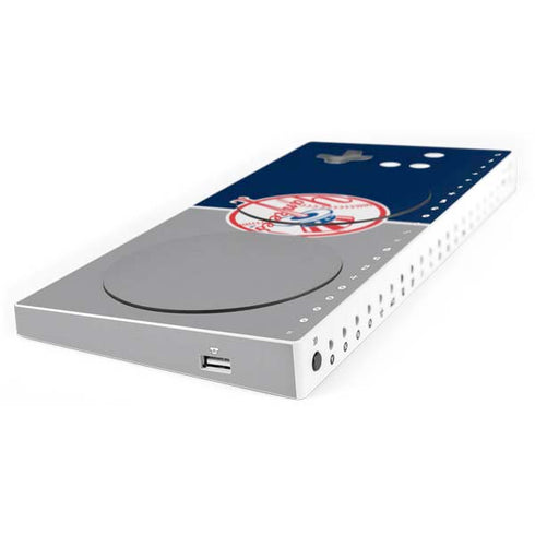 MLB New York Yankees Split Xbox Adaptive Controller Skin
