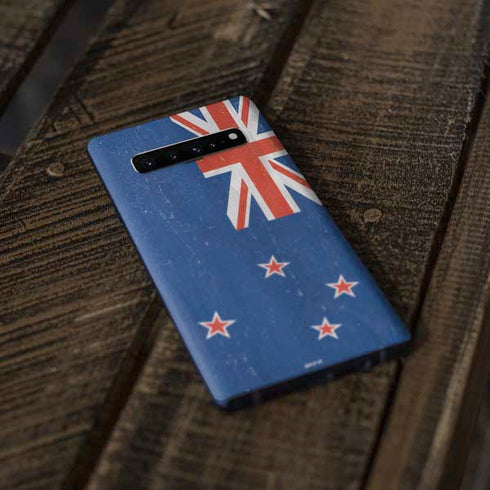 New Zealand Flag Distressed Galaxy S10 Skin