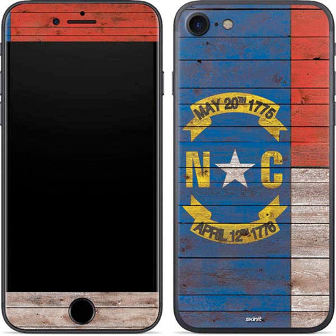North Carolina Flag Dark Wood iPhone 7 Skin