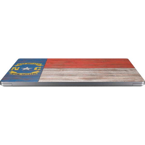 North Carolina Flag Dark Wood Universal Laptop 12in (9.8 x 6.8in) Skin