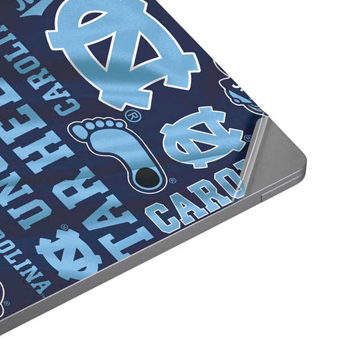 North Carolina Tar Heels Universal Laptop 18in (14.6 x 10.6in) Skin
