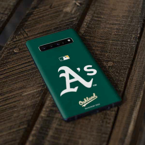 MLB Oakland Athletics - Solid Distressed Galaxy S10 Plus Skin