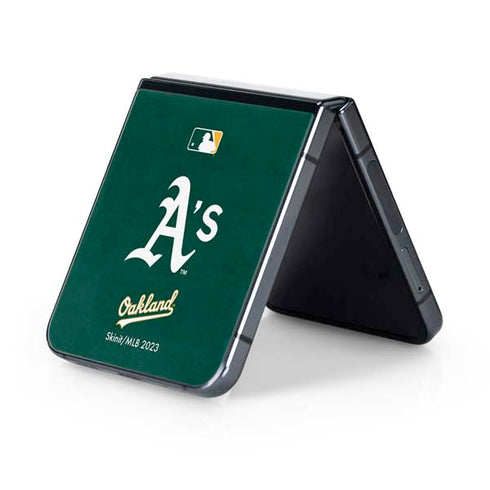 MLB Oakland Athletics - Solid Distressed Galaxy Z Flip5 5G Skin