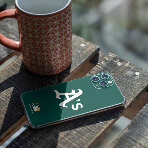 MLB Oakland Athletics - Solid Distressed iPhone 11 Pro Skin
