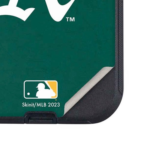 MLB Oakland Athletics - Solid Distressed Otterbox Defender iPhone Skin
