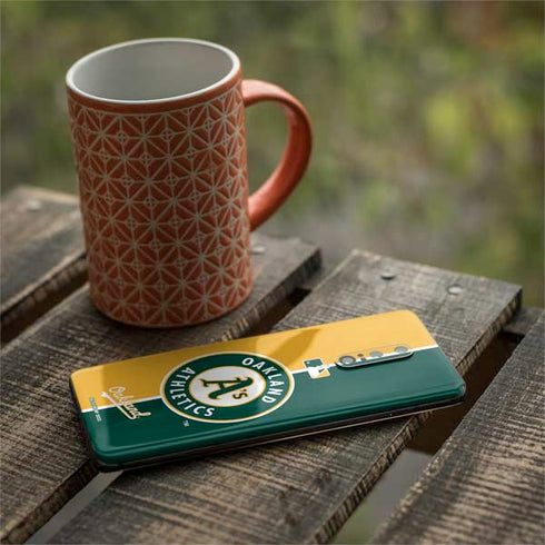 MLB Oakland Athletics Split OnePlus 7 Pro Skin