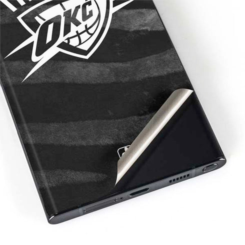 NBA Oklahoma City Thunder Black Animal Print Galaxy S22 Ultra Skin