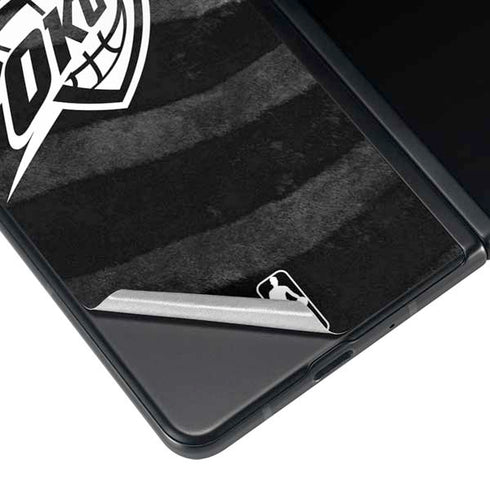NBA Oklahoma City Thunder Black Animal Print Galaxy Z Fold4 5G Skin