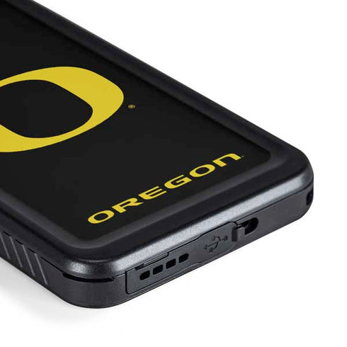 University of Oregon Ducks Black Gradient Galaxy S23 Plus Waterproof Case