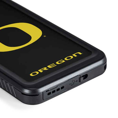 University of Oregon Ducks Black Gradient Galaxy S23 Waterproof Case