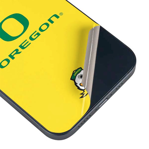University of Oregon Ducks Green Gradient iPhone 15 Plus Skin