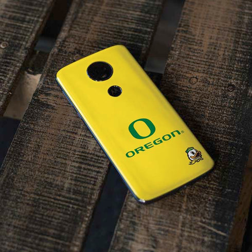 University of Oregon Ducks Green Gradient Moto E5 Plus Skin