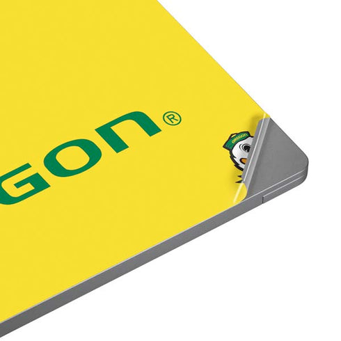 University of Oregon Ducks Green Gradient Universal Laptop 12in (9.8 x 6.8in) Skin