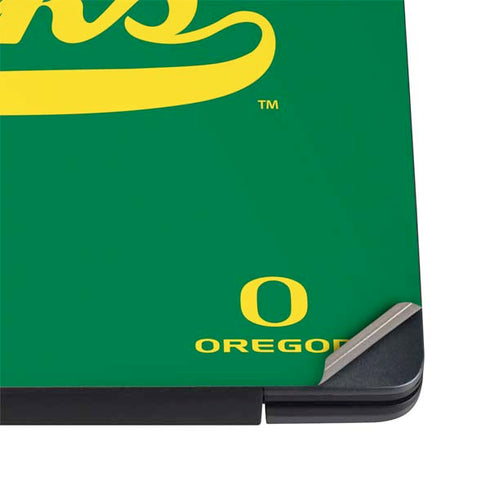 University of Oregon Ducks Logo and Wings Dell Vostro Skin