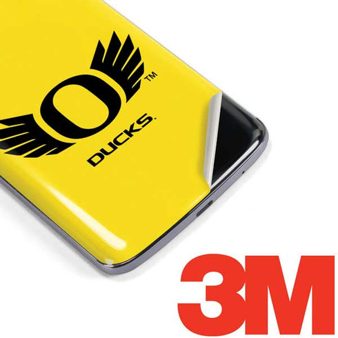 University of Oregon Ducks Yellow Moto E5 Plus Skin