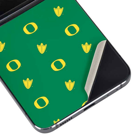 University of Oregon Pattern Galaxy Z Flip5 5G Skin
