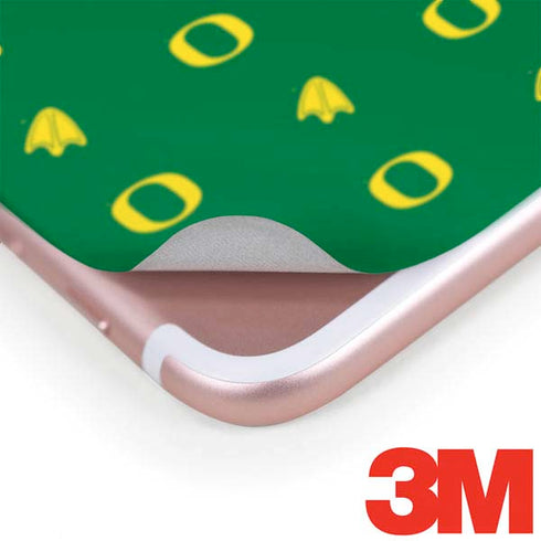 University of Oregon Pattern iPhone 8 Plus Skin