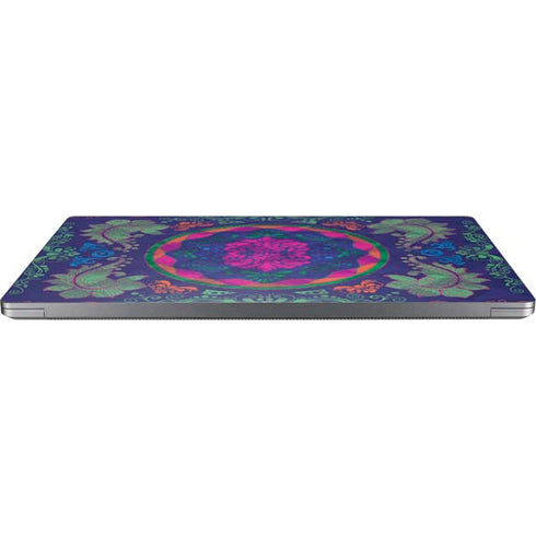 Ornate Swirls Universal Laptop 18in (14.6 x 10.6in) Skin