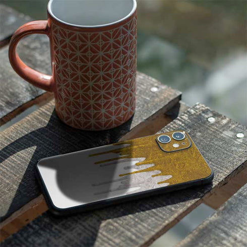 Paint Splatter Gold iPhone 11 Skin