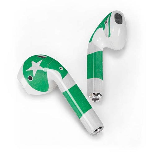 Pakistan Flag Distressed Apple AirPods Skin