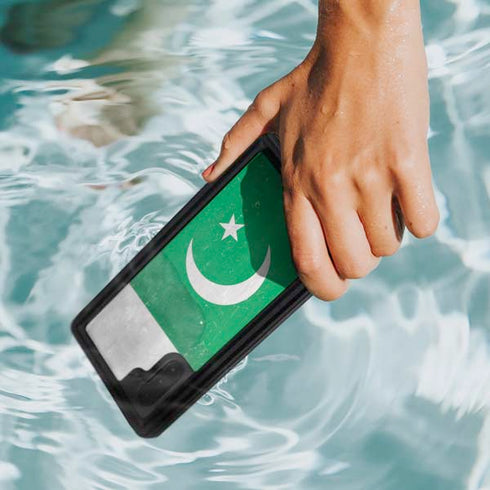 Pakistan Flag Distressed Galaxy Note 10 Waterproof Case