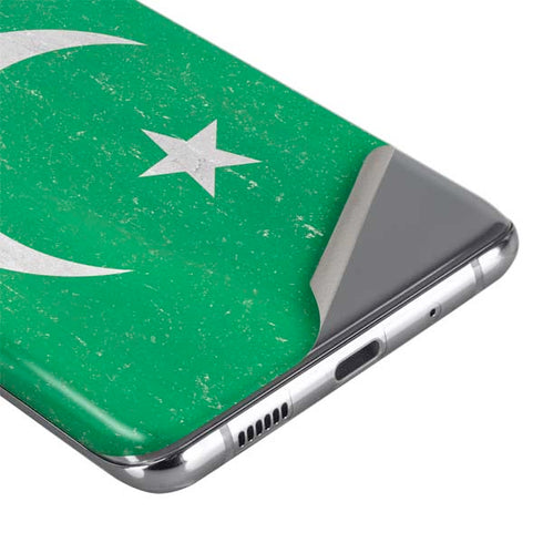 Pakistan Flag Distressed Galaxy S20 Skin