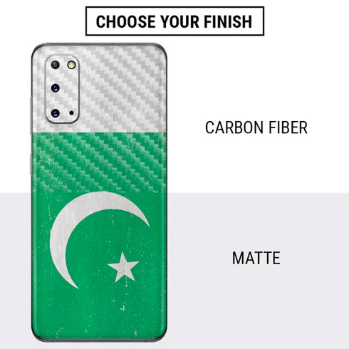 Pakistan Flag Distressed Galaxy S20 Skin