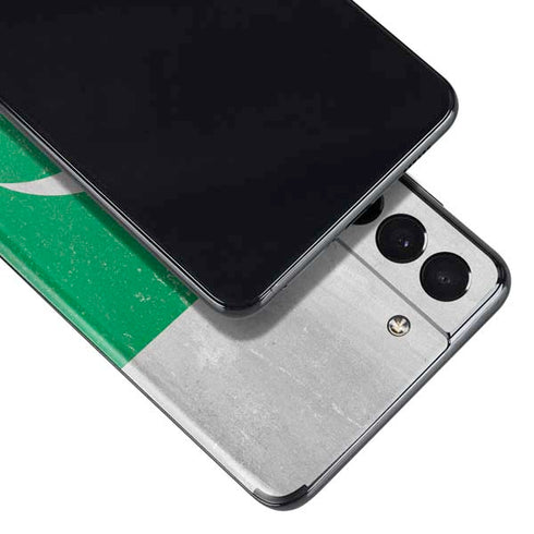Pakistan Flag Distressed Galaxy S21 5G Skin