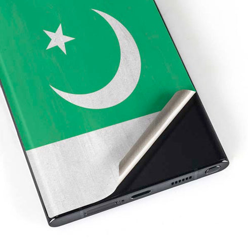 Pakistan Flag Distressed Galaxy S23 Ultra Skin