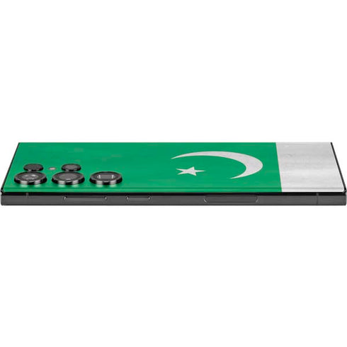 Pakistan Flag Distressed Galaxy S23 Ultra Skin