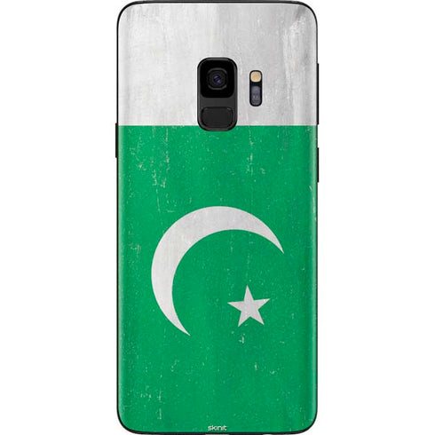 Pakistan Flag Distressed Galaxy S9 Skin