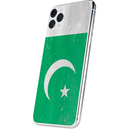 Pakistan Flag Distressed iPhone 11 Pro Max Skin