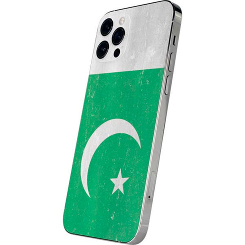 Pakistan Flag Distressed iPhone 12 Pro Skin