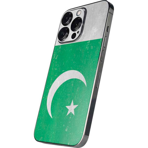 Pakistan Flag Distressed iPhone 14 Pro Skin