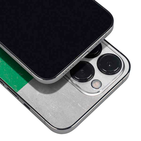 Pakistan Flag Distressed iPhone 15 Pro Skin