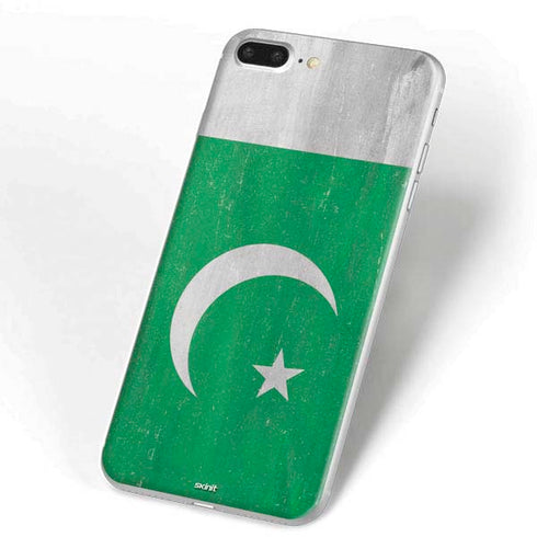 Pakistan Flag Distressed iPhone 7 Plus Skin