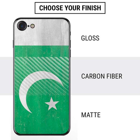Pakistan Flag Distressed iPhone SE (2nd & 3rd Gen) Skin