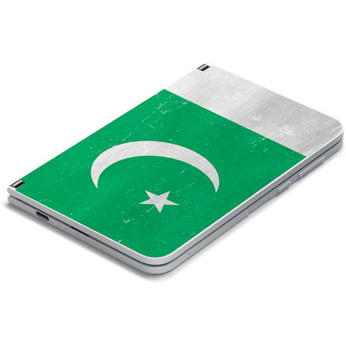 Pakistan Flag Distressed Surface Duo Skin