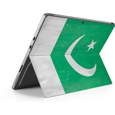 Pakistan Flag Distressed Surface Pro 8 Skin
