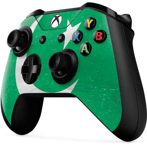 Pakistan Flag Distressed Xbox One X Controller Skin